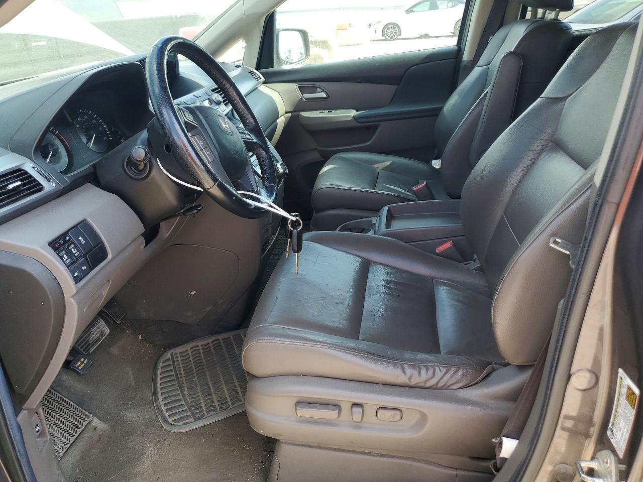 2012 Honda Odyssey Touring - Фото 7