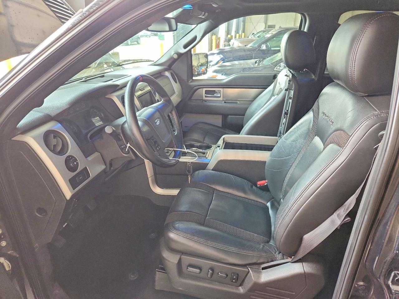 2013 Ford F150 Svt Raptor - Фото 7