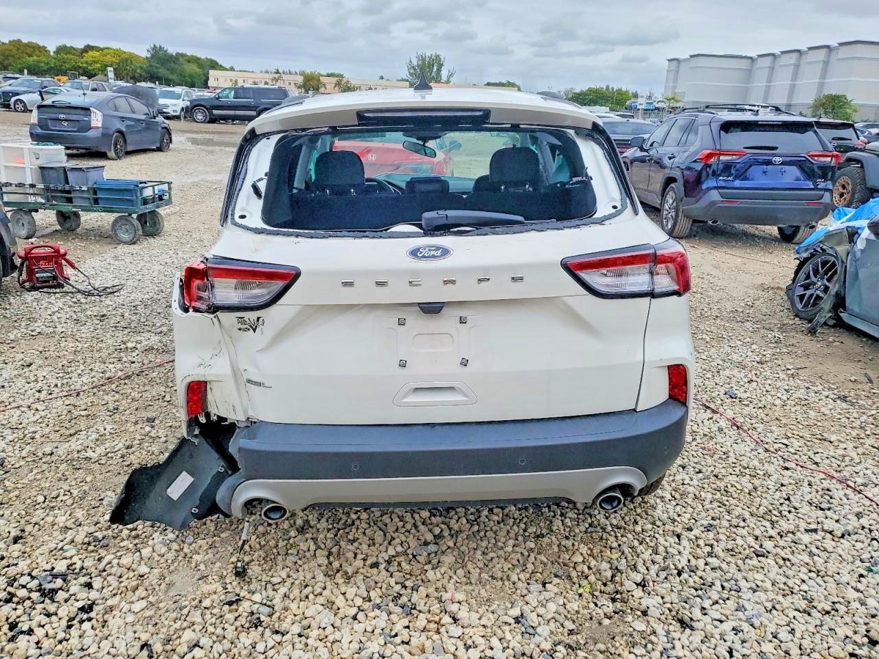 2022 Ford Escape Sel - Фото 6