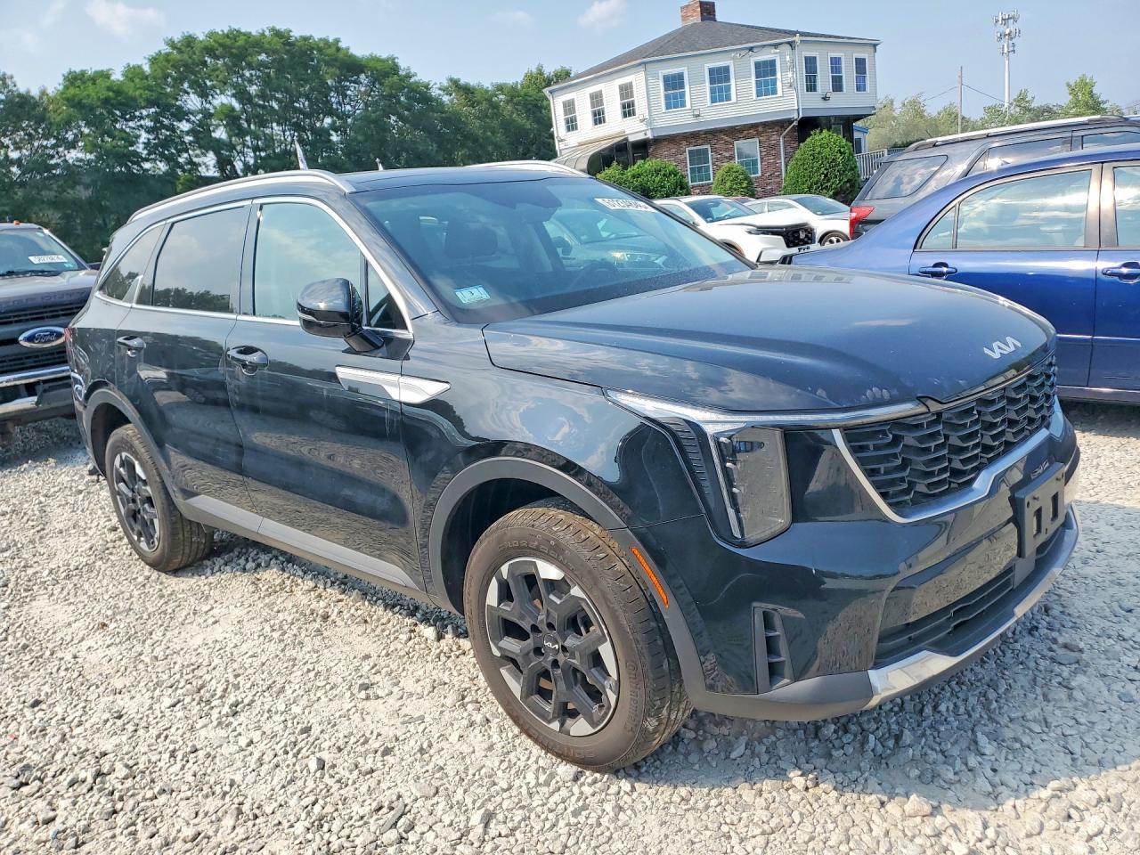 2025 Kia Sorento S - Фото 4