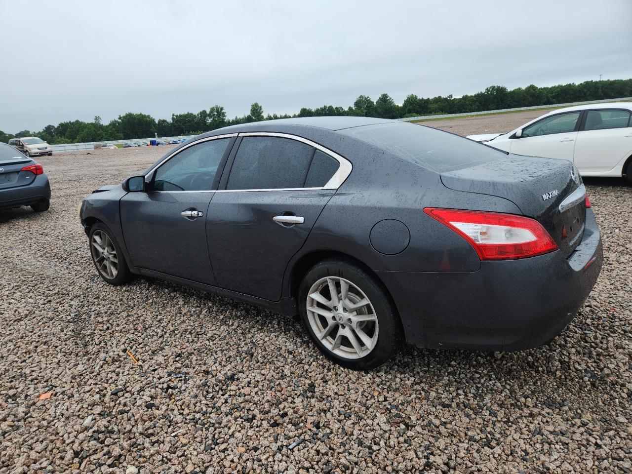 2011 Nissan Maxima 3.5 S - Фото 2