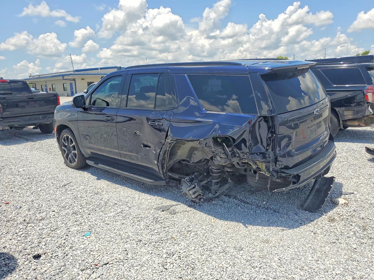 2024 Chevrolet Tahoe C1500 Rst - Фото 2