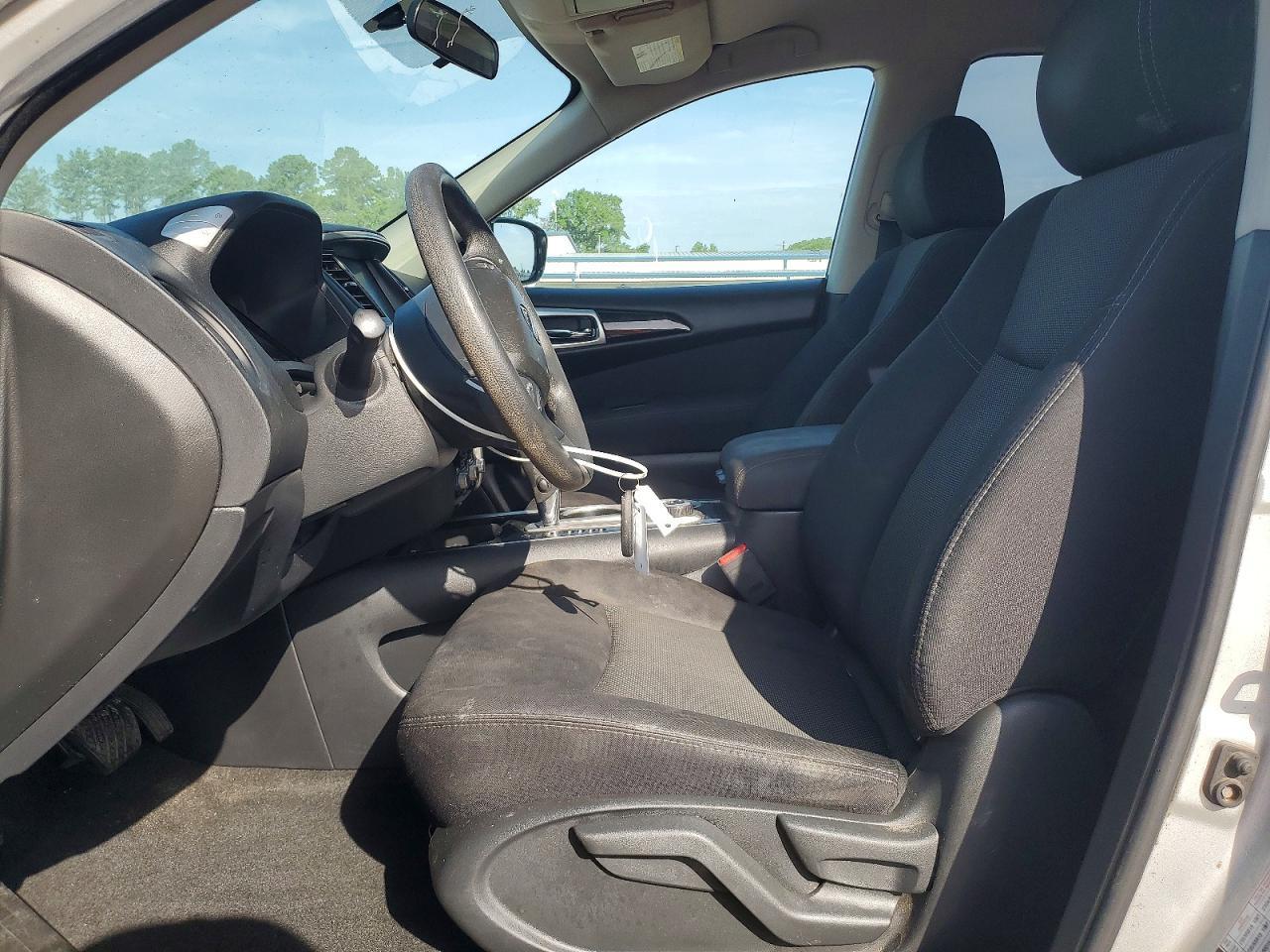 2017 Nissan Pathfinder S - Фото 7