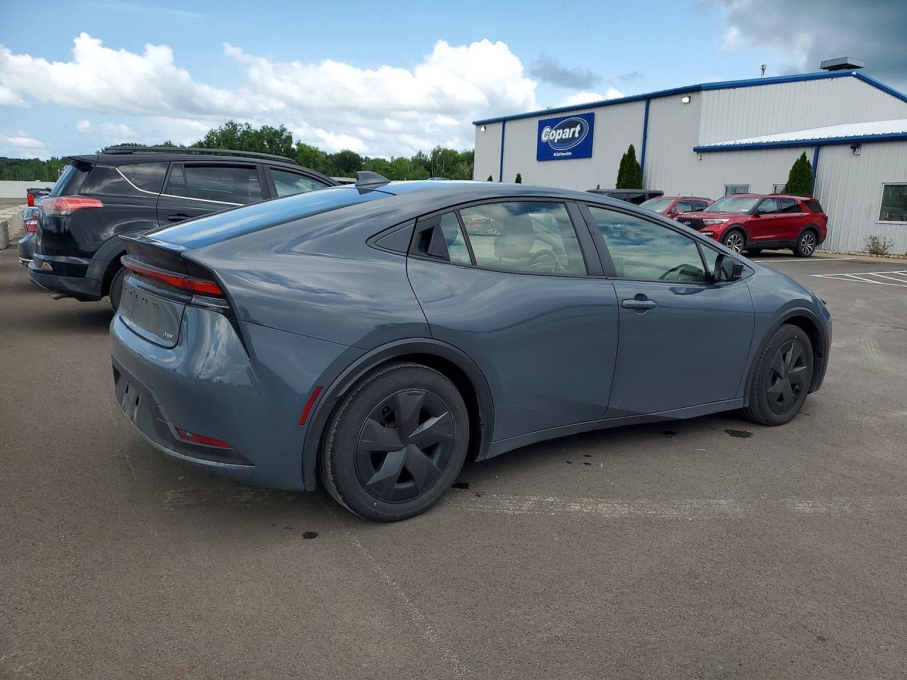 2023 Toyota Prius Le - Фото 3