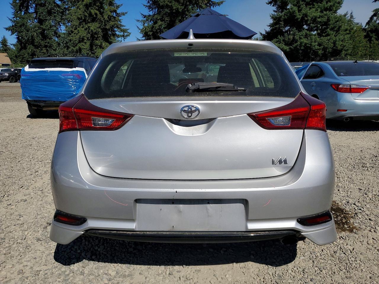 2017 Toyota Corolla Im Base - Фото 6