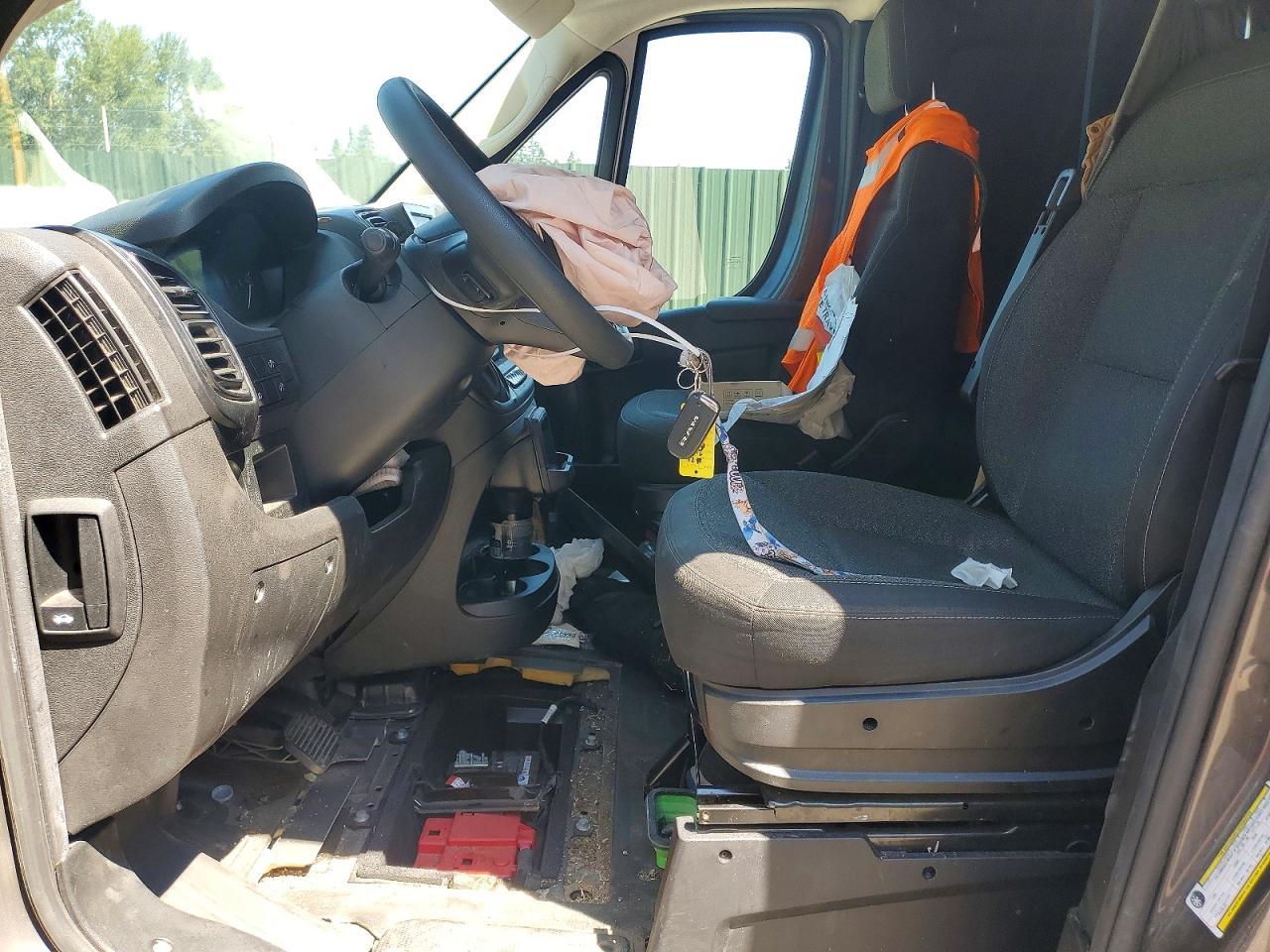2024 Ram Promaster 3500 Delivery Van - Image 7