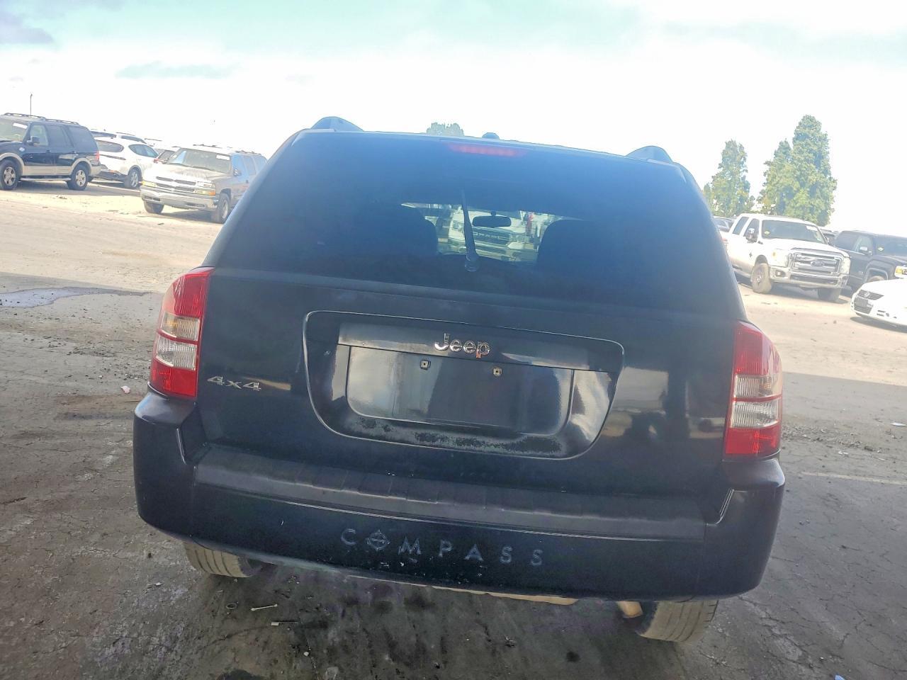 2007 Jeep Compass - Фото 6