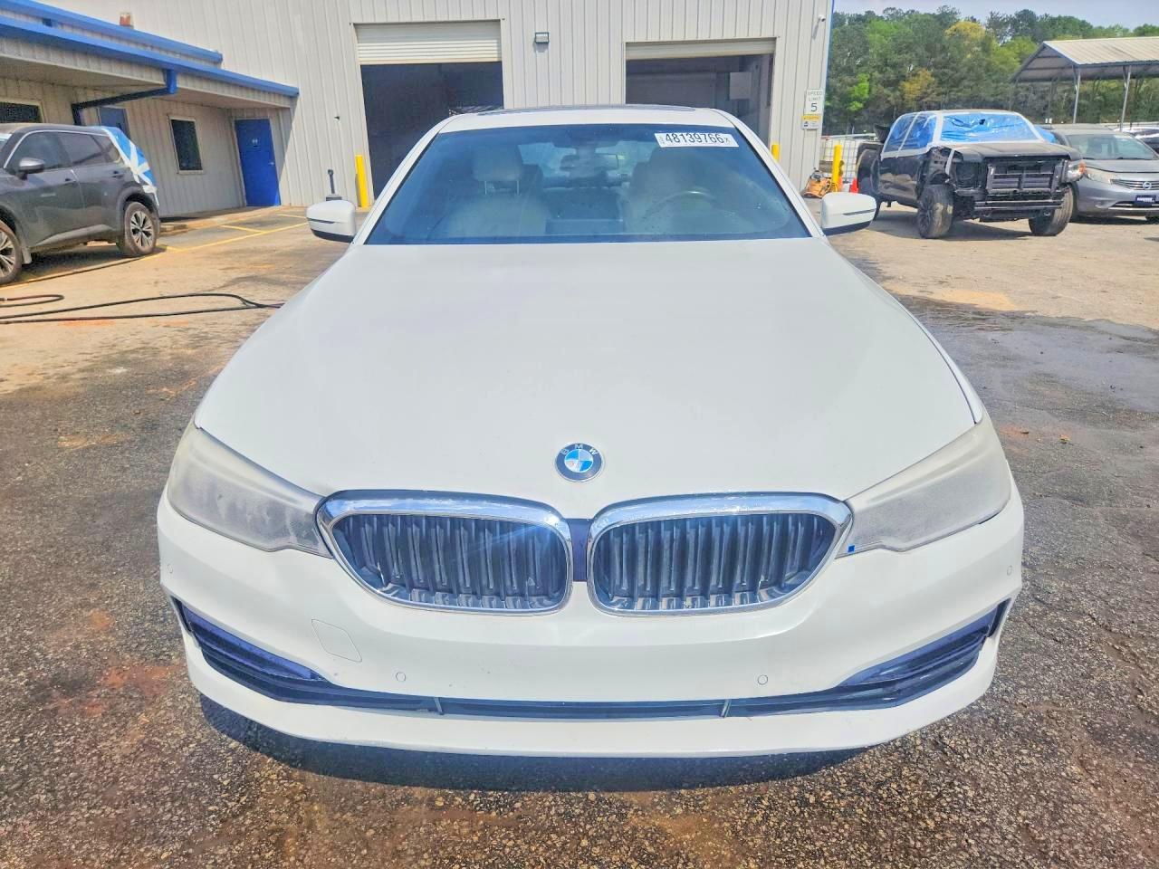 2017 BMW 540 I - Image 5