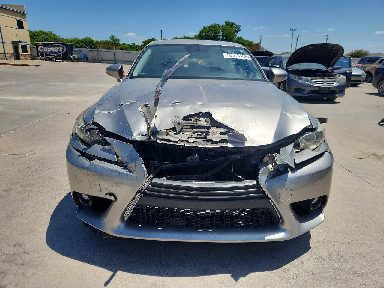 2016 Lexus Is 200T Base - Image 5