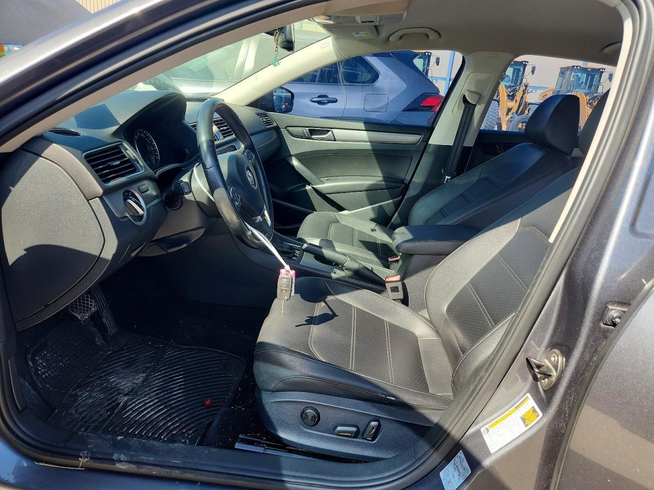 2014 Volkswagen Passat Se - Фото 7
