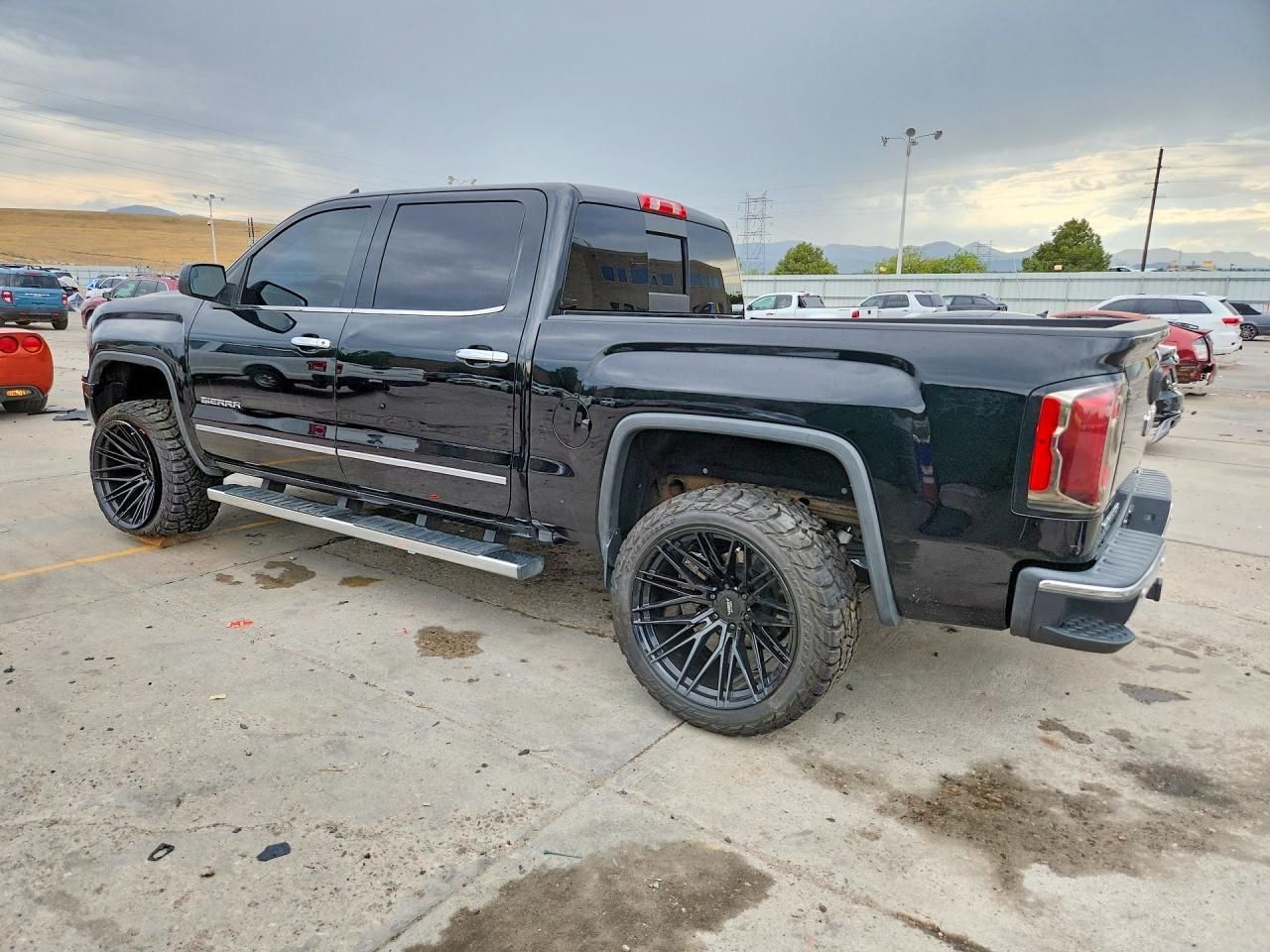 2017 GMC Sierra K1500 Slt - Фото 2