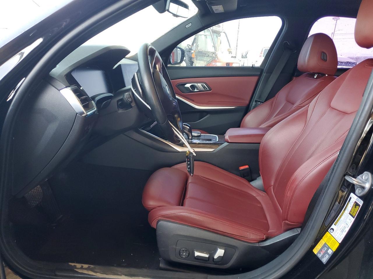 2022 BMW 330E - Image 7