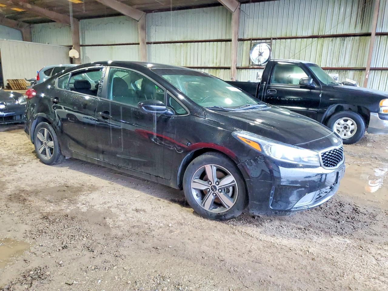 2018 Kia Forte S - Фото 4