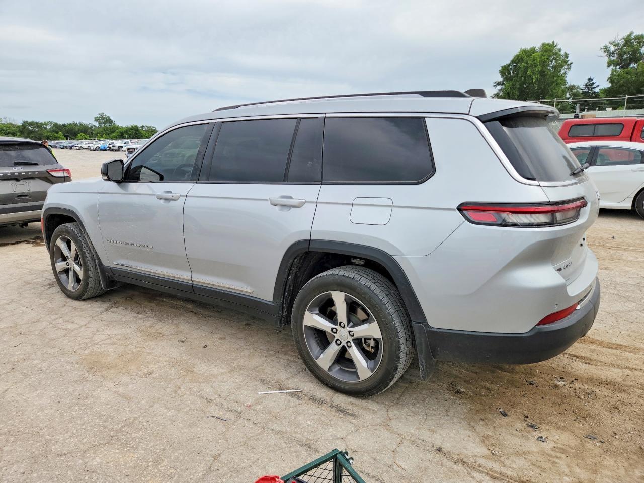 2021 Jeep Grand Cherokee L Limited - Image 2