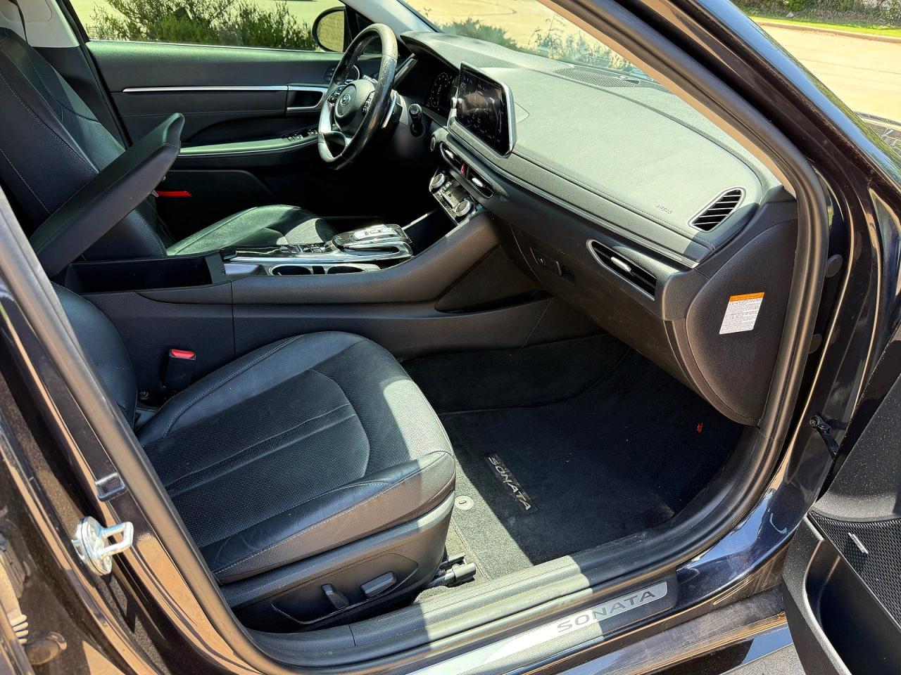 2021 Hyundai Sonata Hybrid - Image 5