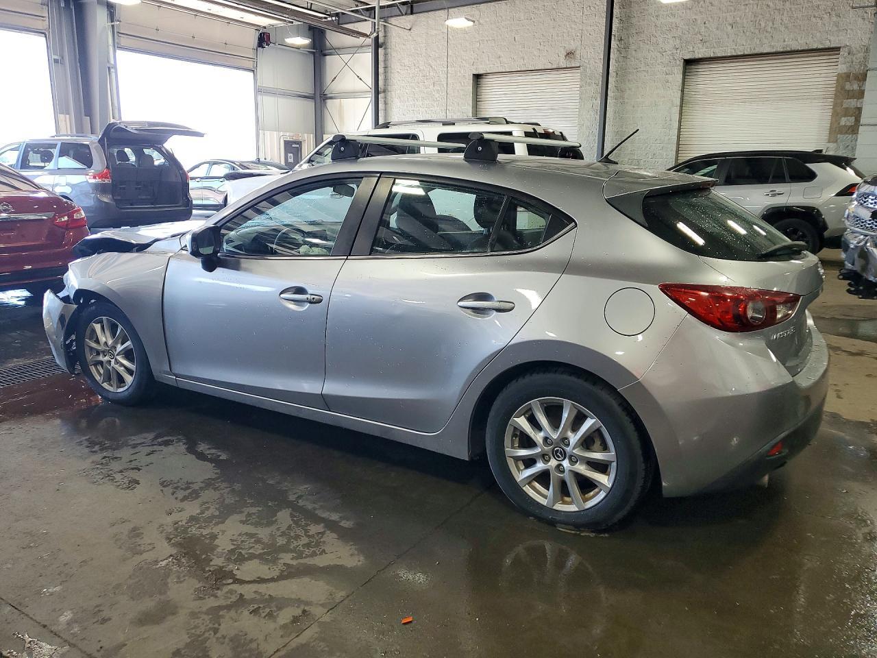 2014 Mazda 3 Touring - Image 2