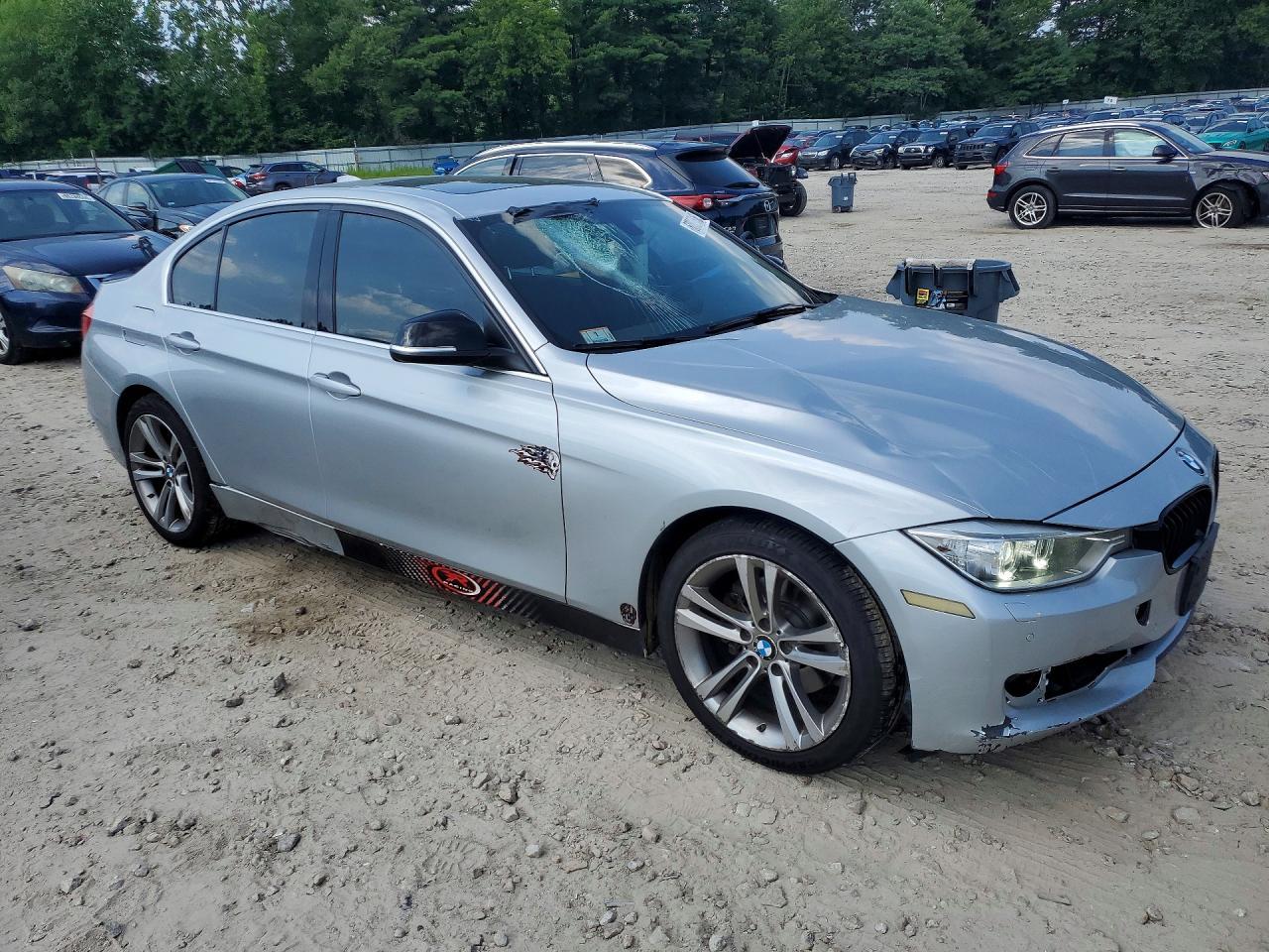 2015 BMW 328 Xi Sulev - Image 4
