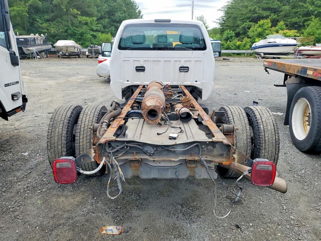 2016 Ford F350 Super Duty - Фото 6
