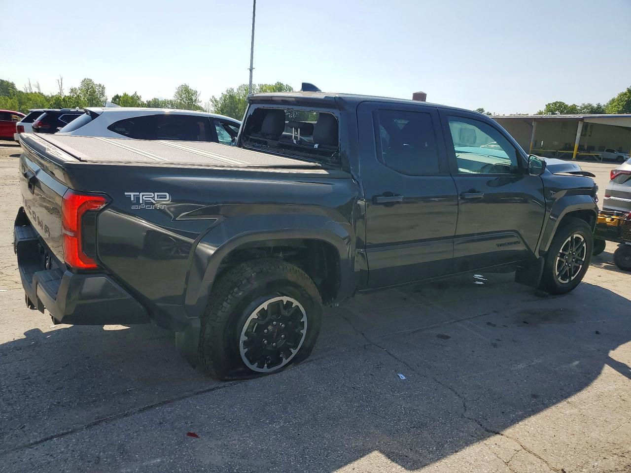 2025 Toyota Tacoma Trd Sport - Image 3