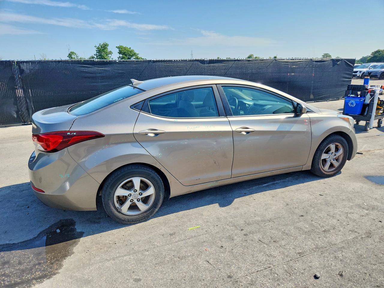 2015 Hyundai Elantra Se - Фото 3