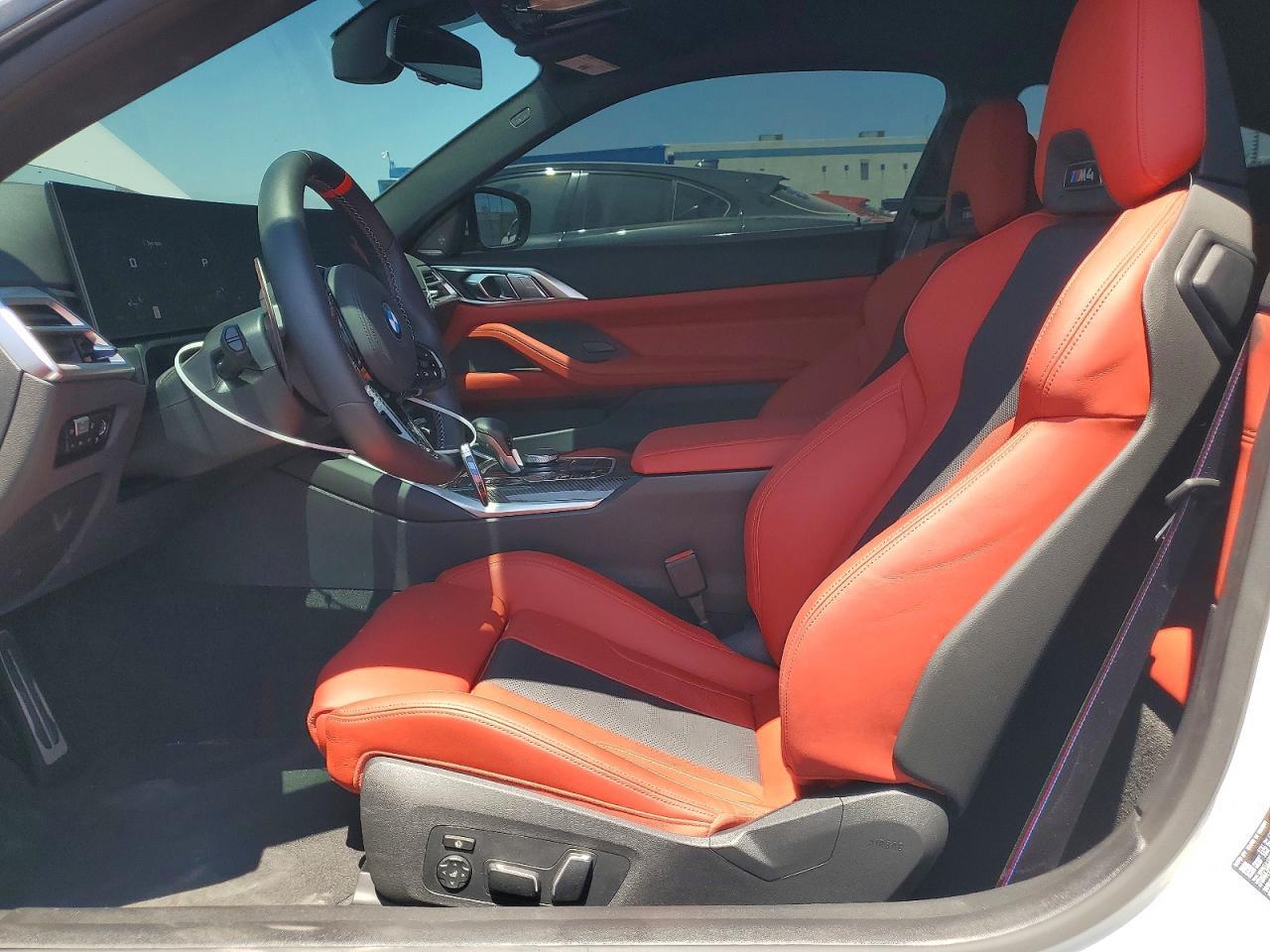 2026 BMW M4 Competition - Фото 7
