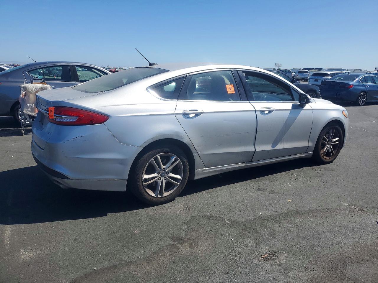 2018 Ford Fusion Se - Фото 3