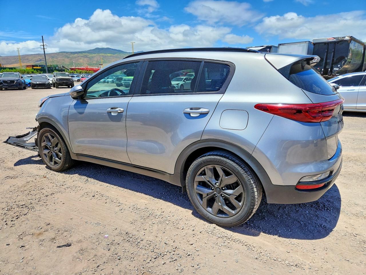 2021 Kia Sportage S - Image 2
