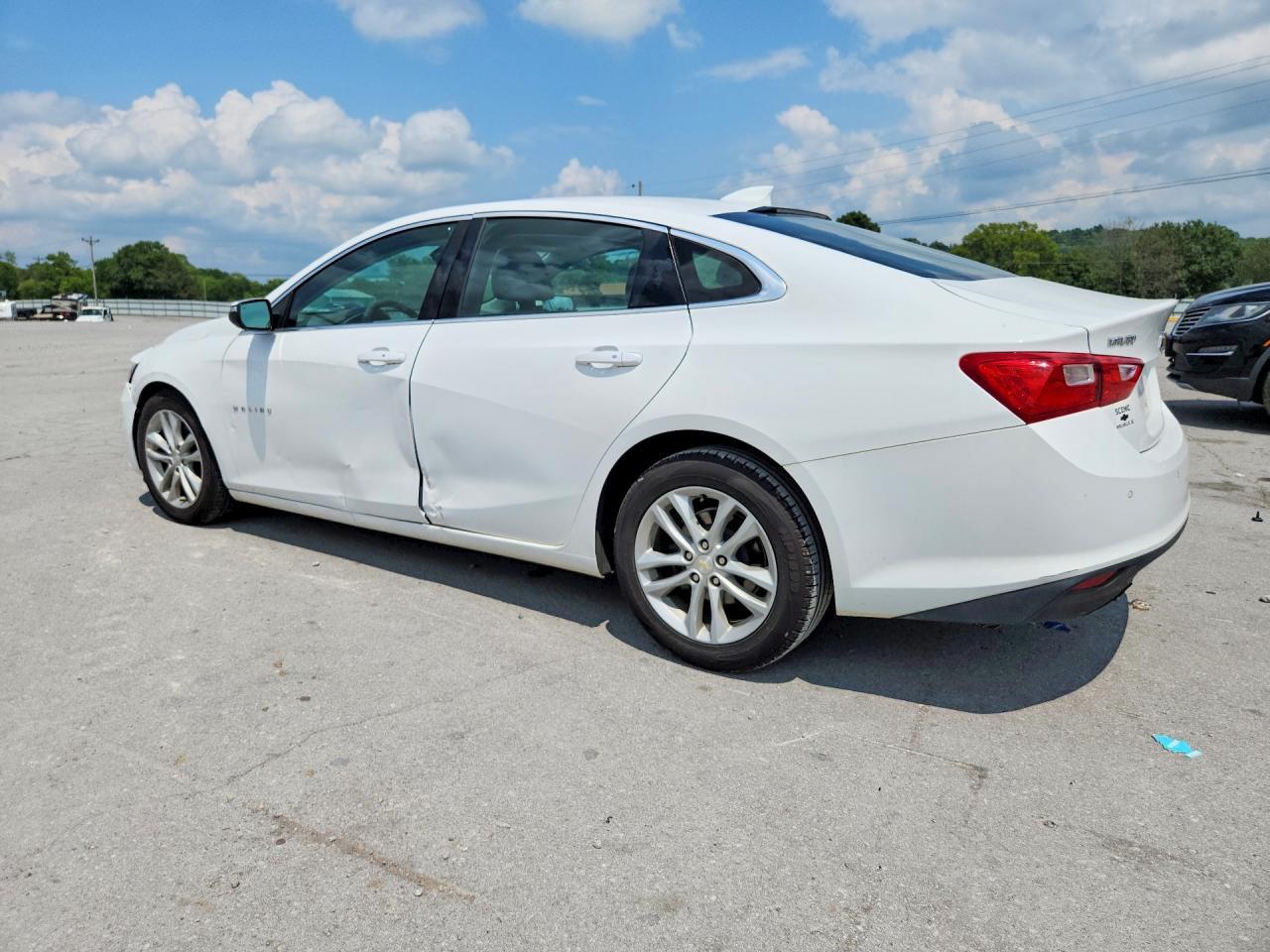2018 Chevrolet Malibu Lt - Фото 2