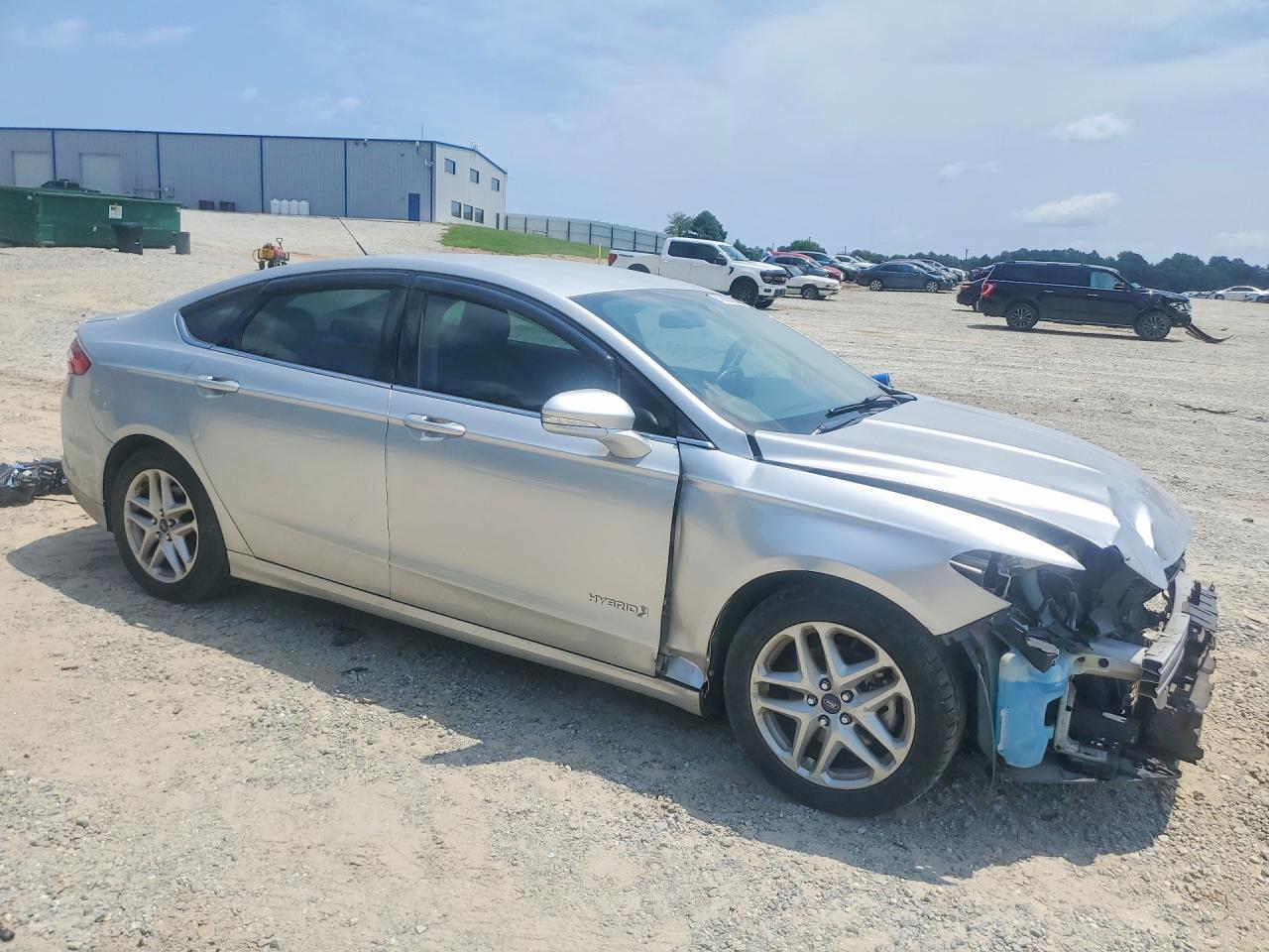 2015 Ford Fusion S - Фото 4