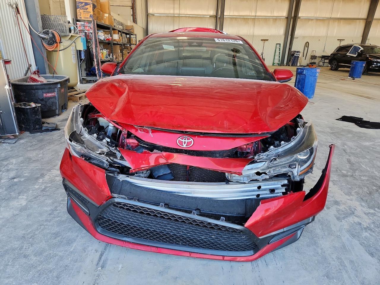 2020 Toyota Corolla Se - Фото 5