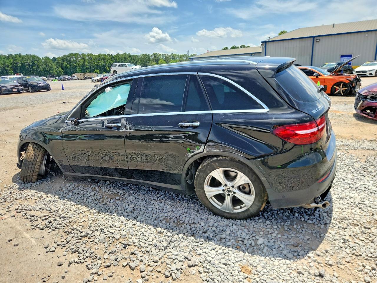2018 Mercedes-Benz Glc 300 - Фото 2