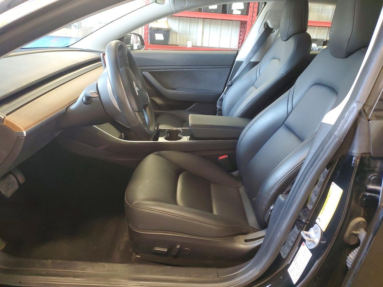 2018 Tesla Model 3 - Image 7