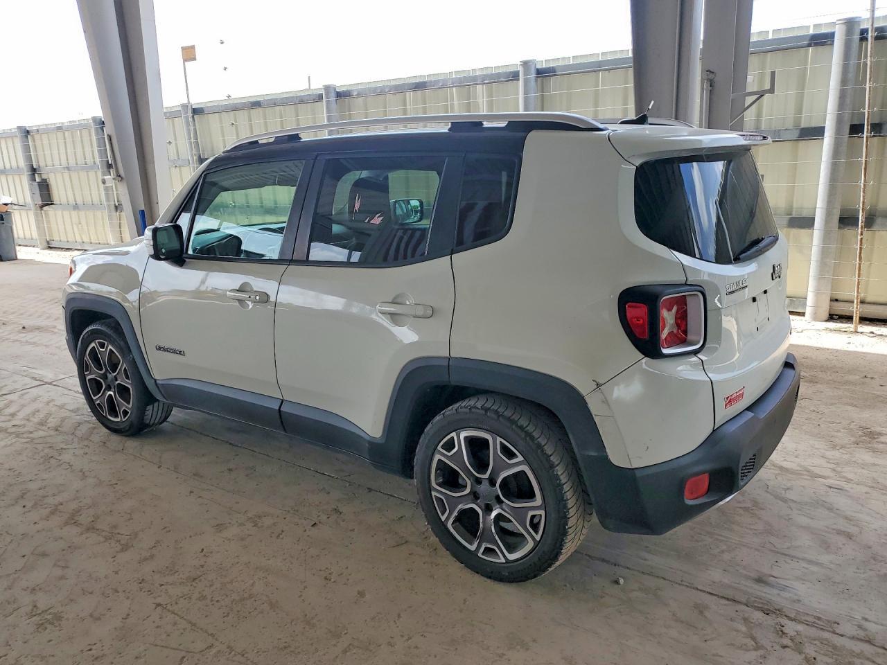 2015 Jeep Renegade Limited - Image 2