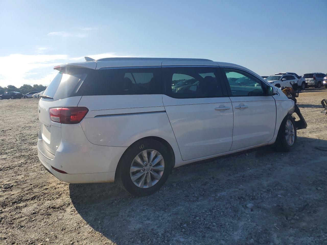 2016 Kia Sedona Ex - Фото 3