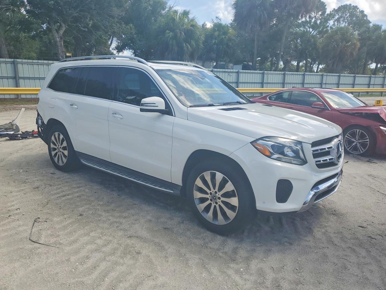 2017 Mercedes-Benz Gls 450 4Matic - Фото 4