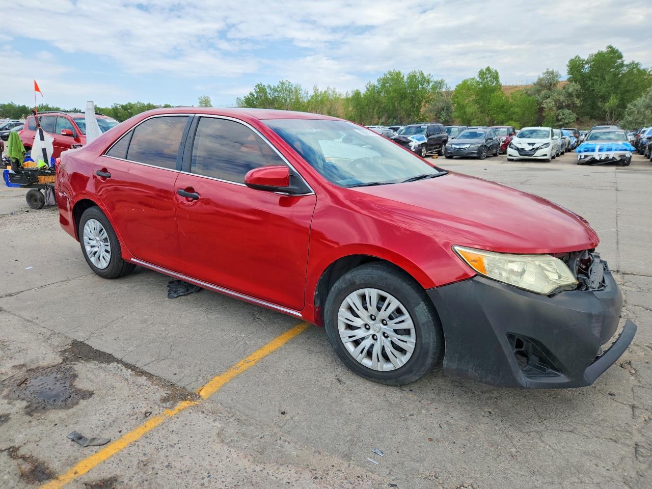 2013 Toyota Camry Le - Image 4