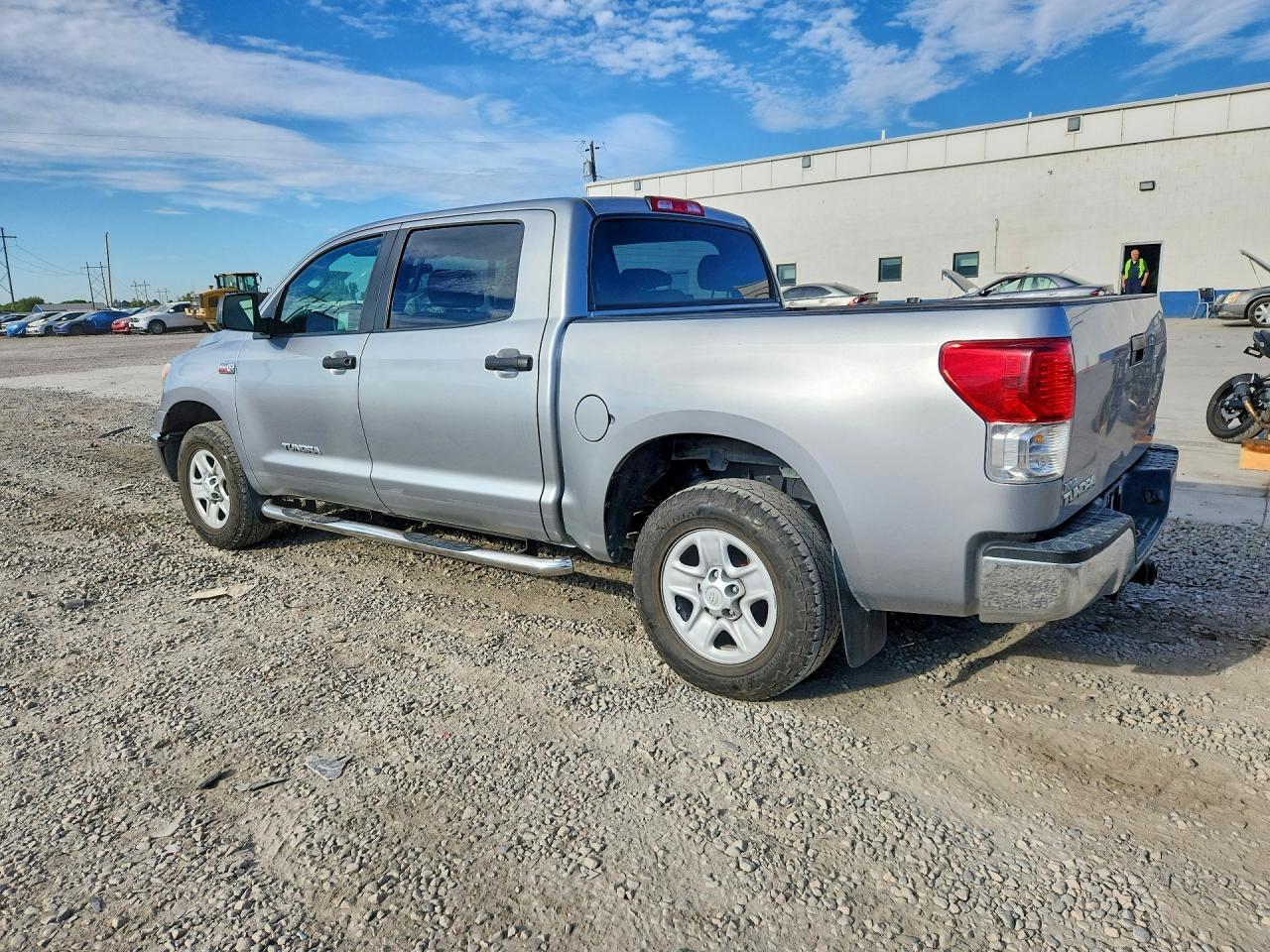 2010 Toyota Tundra Crewmax Sr5 - Фото 2