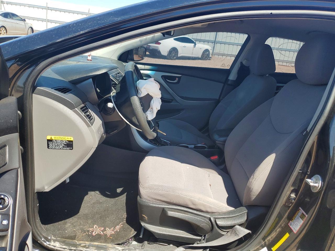 2014 Hyundai Elantra Se - Фото 7