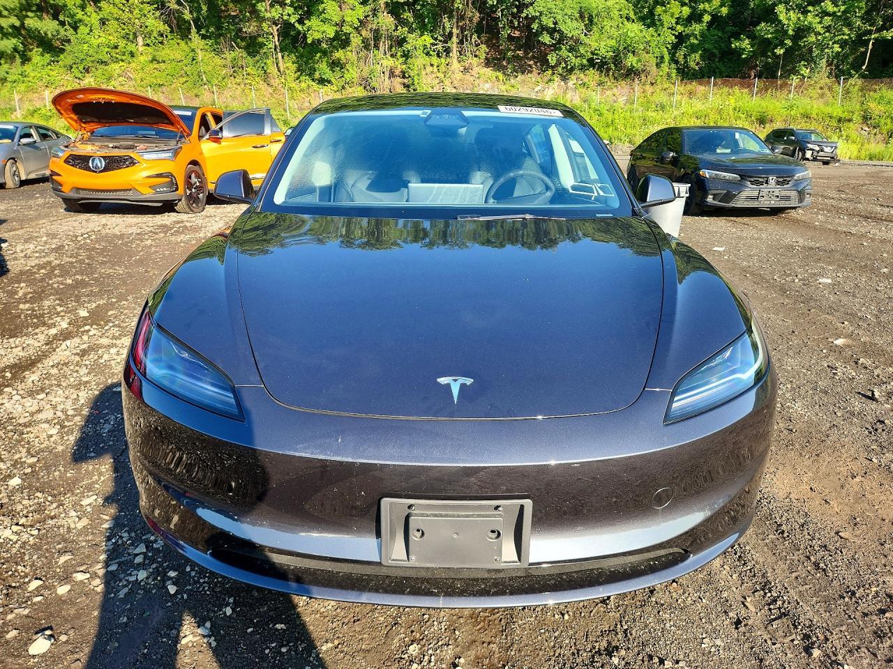 2025 Tesla Model 3 - Image 5