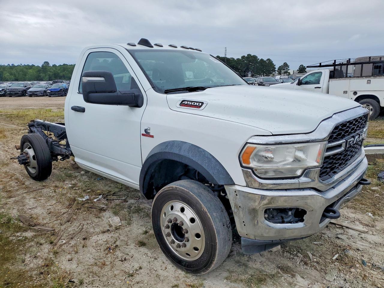 2023 Ram 4500 - Image 4