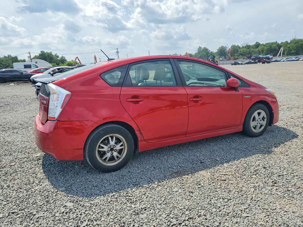 2010 Toyota Prius Iii - Фото 3
