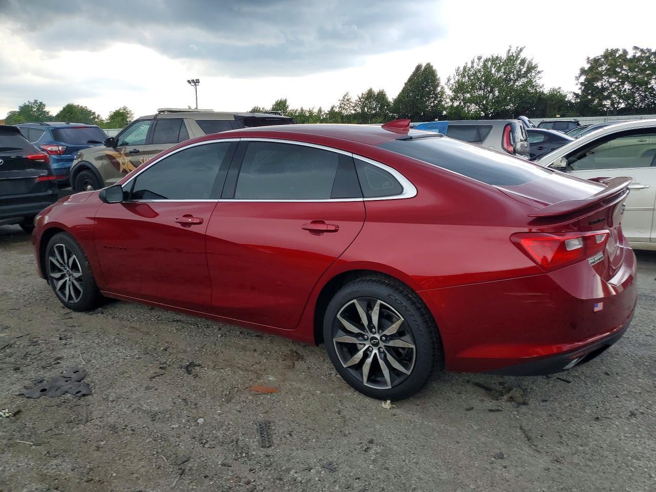 2023 Chevrolet Malibu Rs - Фото 2