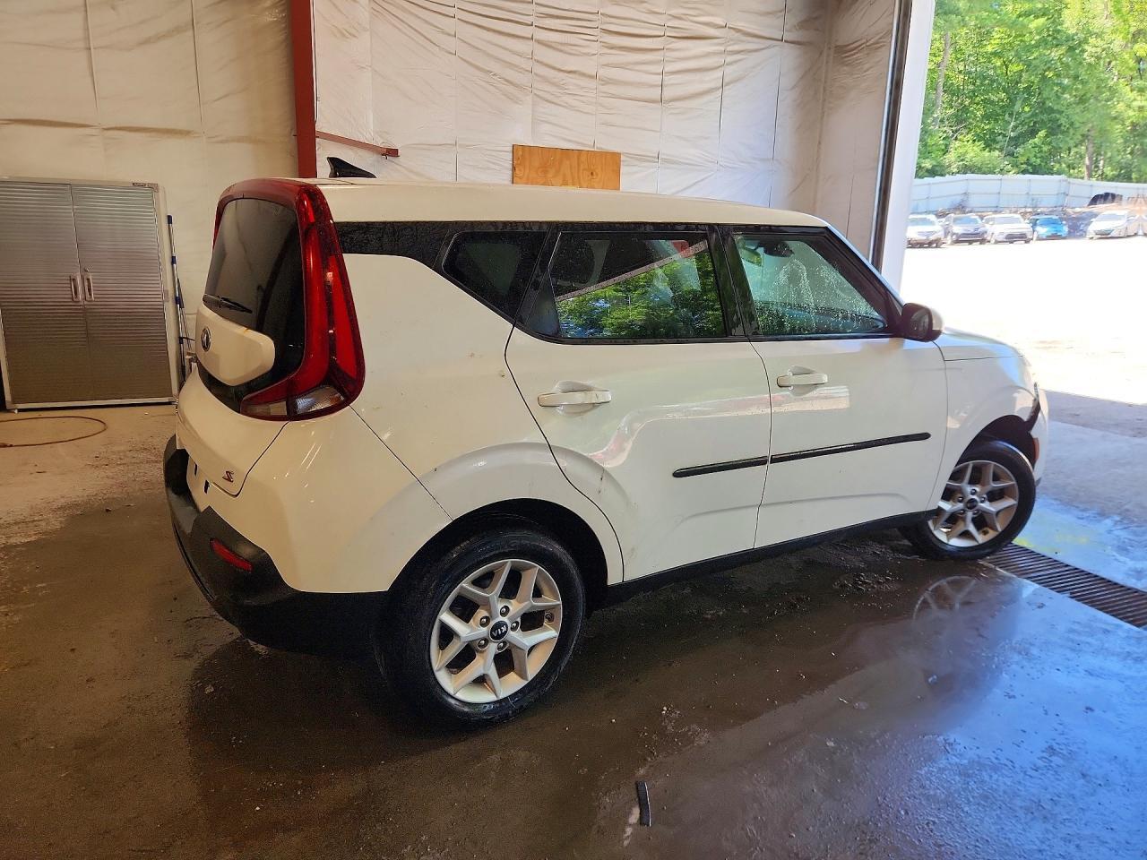 2020 Kia Soul S - Фото 3