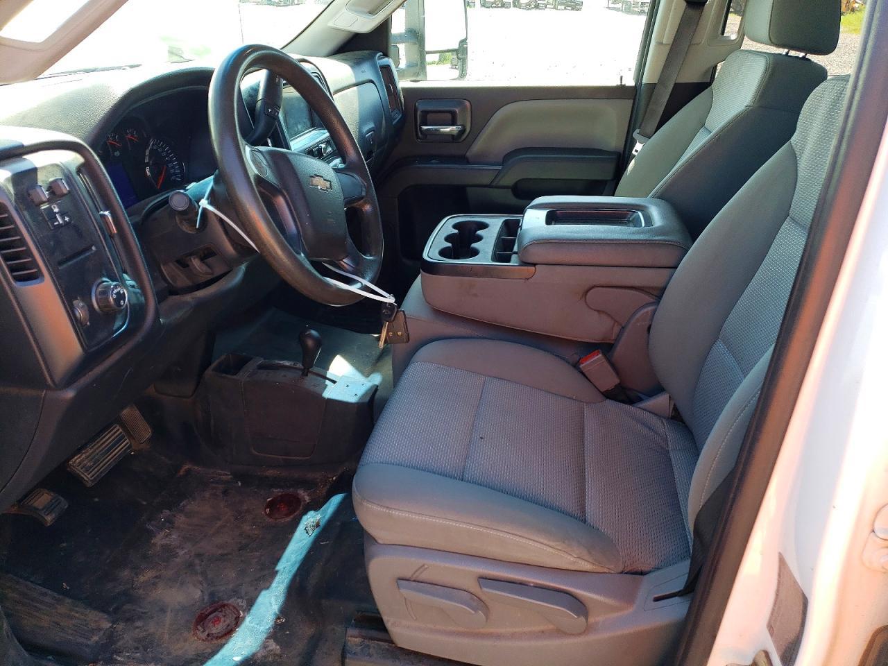 2017 Chevrolet Silverado K3500 - Image 7