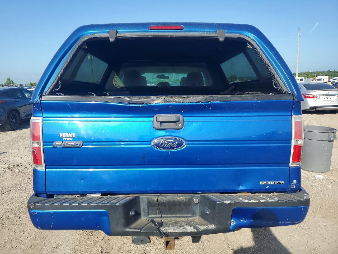 2013 Ford F150 Super Cab - Фото 6