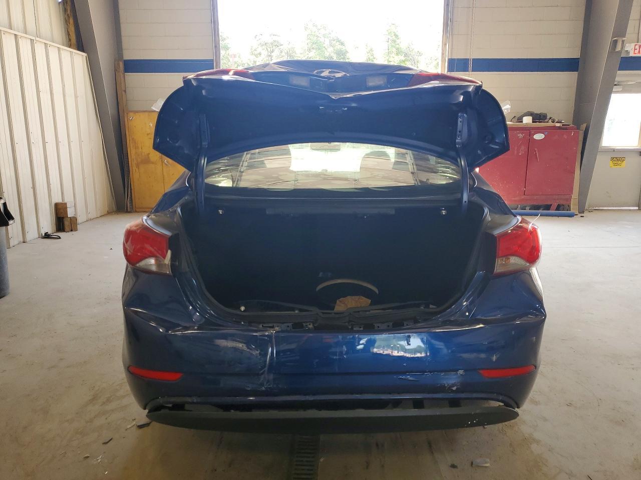 2015 Hyundai Elantra Se - Фото 6