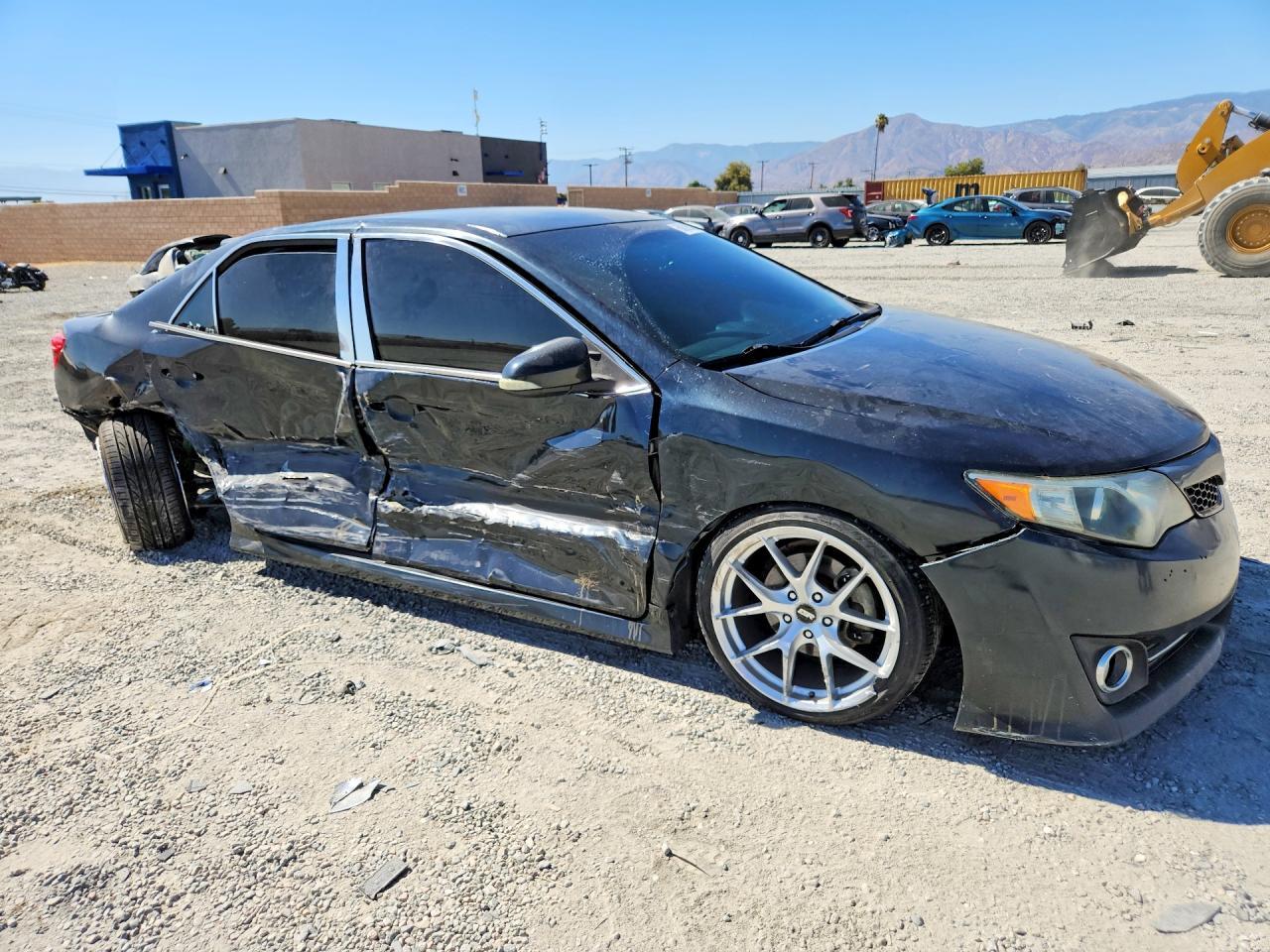 2012 Toyota Camry Se - Image 4