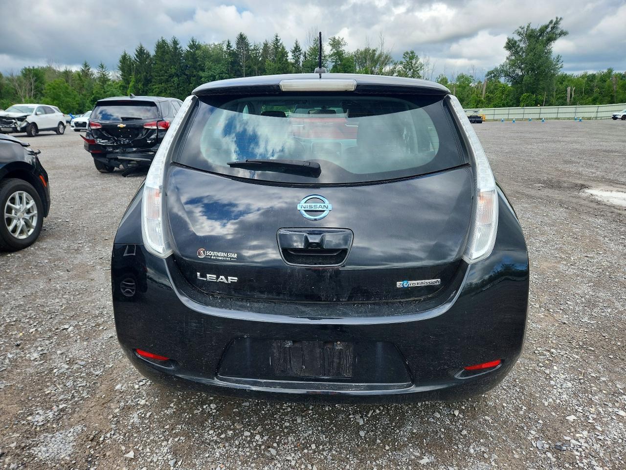 2015 Nissan Leaf Sv - Image 6