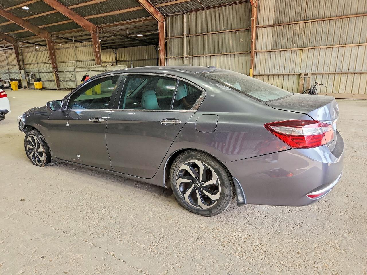 2017 Honda Accord Exl - Image 2