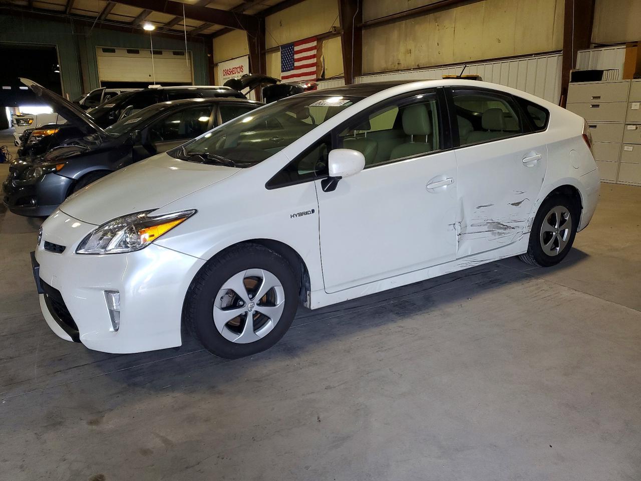 2013 Toyota Prius Four